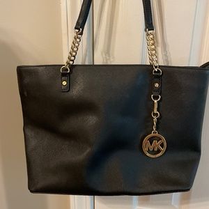 MICHEAL KORS black tote